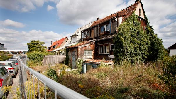 Bis Januar 2014 tat sich aber nichts, das Haus wandelte sich langsam...