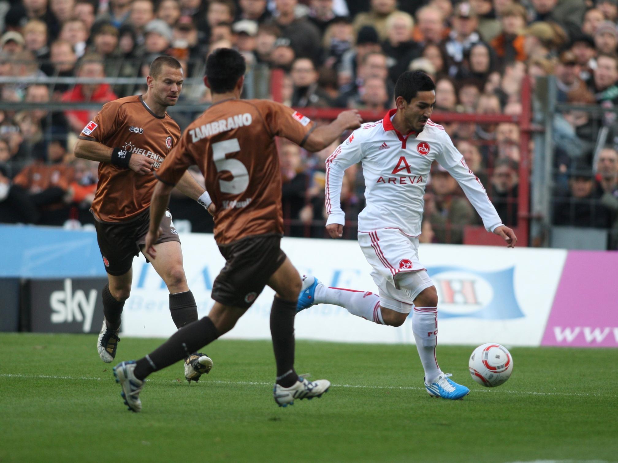 Beim Club schaffte Ilkay Gündogan den Durchbruch als Fußball-Profi, baute nebenbei ein starkes Abitur und wechselte 2011 zu Borussia Dortmund. Heute spielt der 42-malige Nationalspieler bei der aktuell wohl weltbesten Mannschaft , Manchester City.