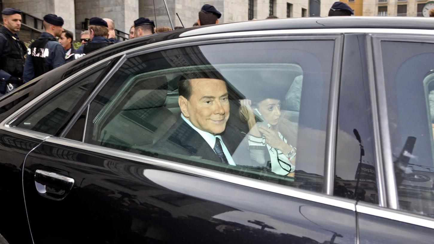Berlusconi zu vier Jahren Gefängnis verurteilt