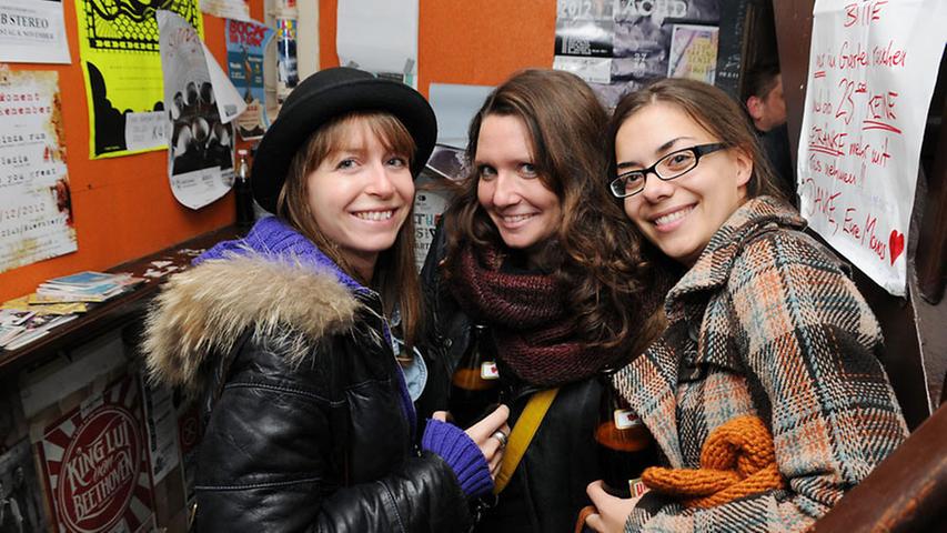 Maria, Julia und Bianka (von links) haben den Abend ausgesprochen gut gefunden. Auch sie werden nächstes Jahr wieder zum Nürnberg.Pop-Festival kommen. "Definitiv", betonten sie.