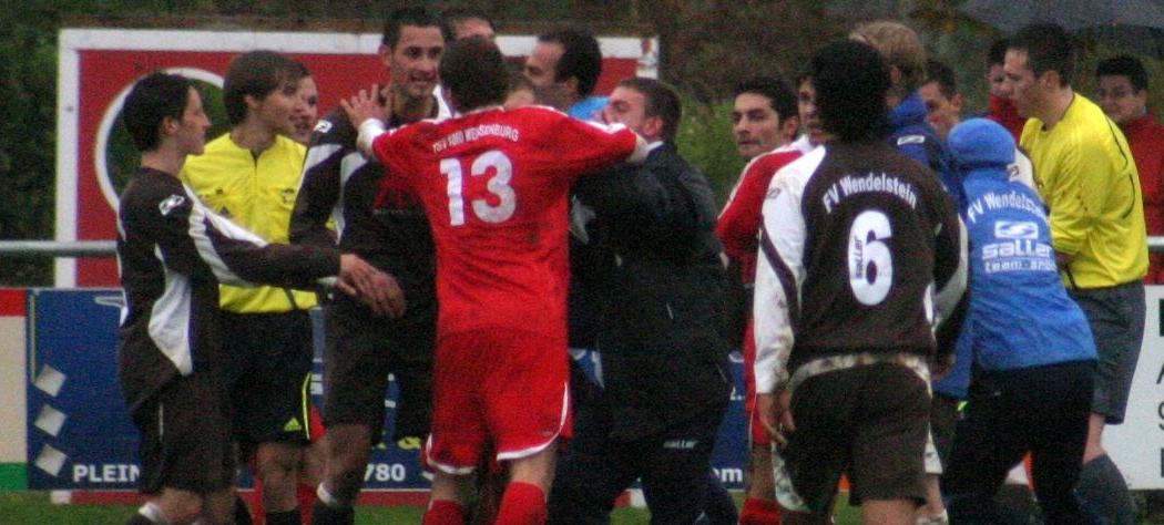 Fäuste flogen bei der Partie des TSV Weißenburg Fäuste flogen bei der Partie des TSV Weißenburg