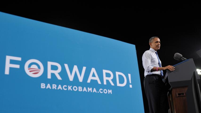 Kurze, prägnante Schlagwörter scheinen auch in diesem Jahr der Schlüssel zum Weißen Haus. Obama stellt sein Wahlkampfprogramm unter das Motto "Forward".