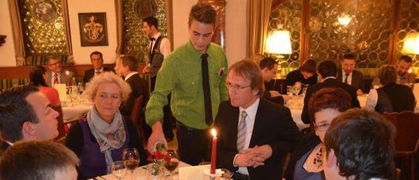 Benimmkurs Fur Rothenburger Neuntklassler Rothenburg Nordbayern De