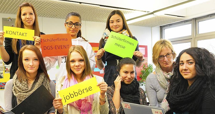 Schülerfirma hilft bei der Stellensuche Schülerfirma hilft bei der Stellensuche