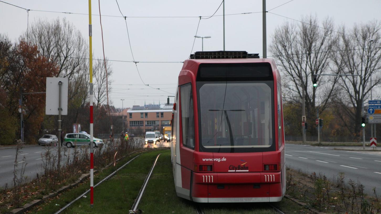 Die Straßenbahnlinie 5 kann seit Betriebsbeginn um 3 Uhr wieder fahren.