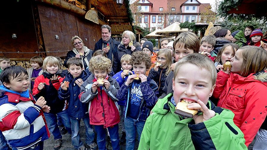 Wichtel zaubert märchenhafte Stimmung