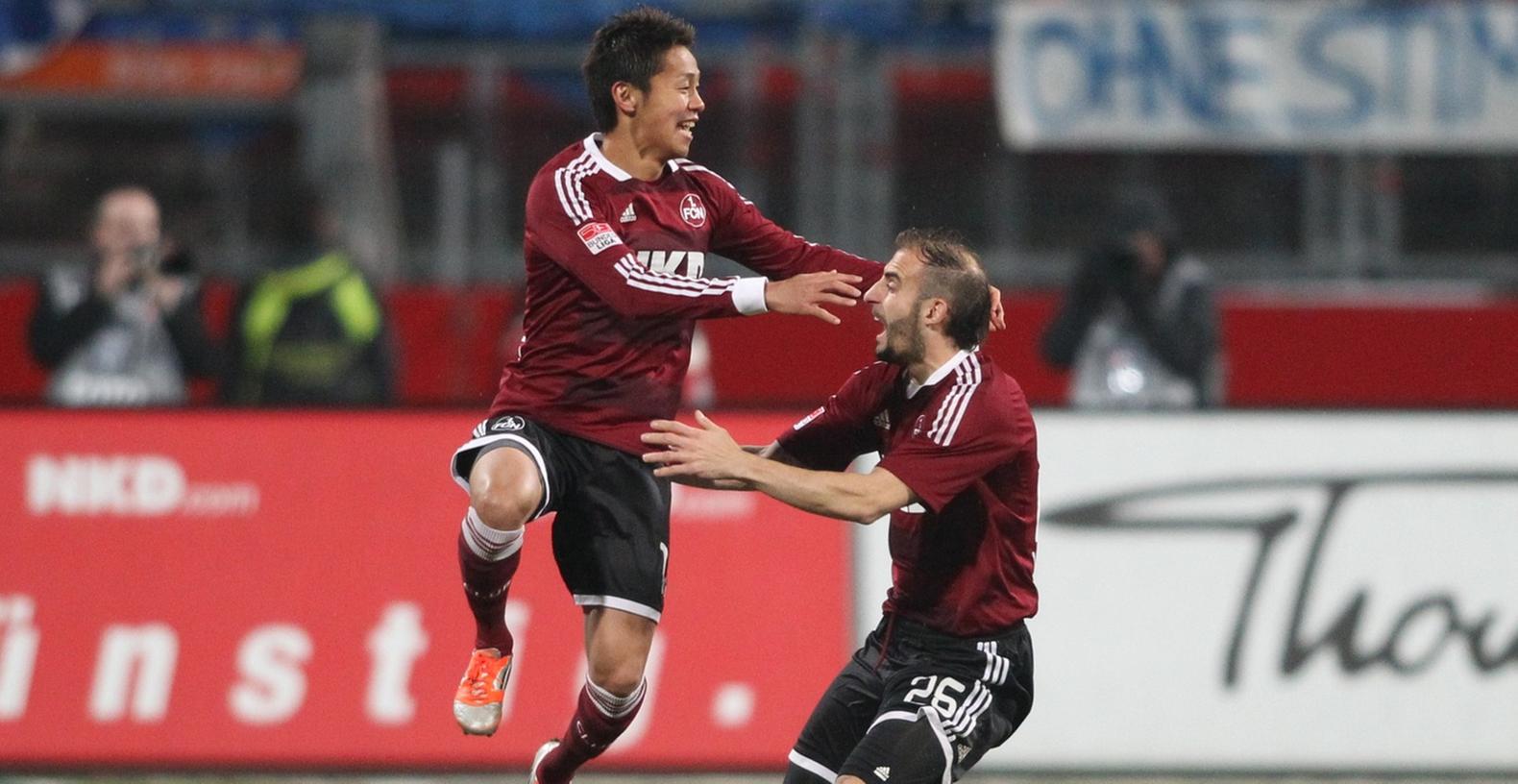 Kiyotake geht in die Luft: Der Kunstfußballer verzauberte am Mittwochabend alle Cluberer.