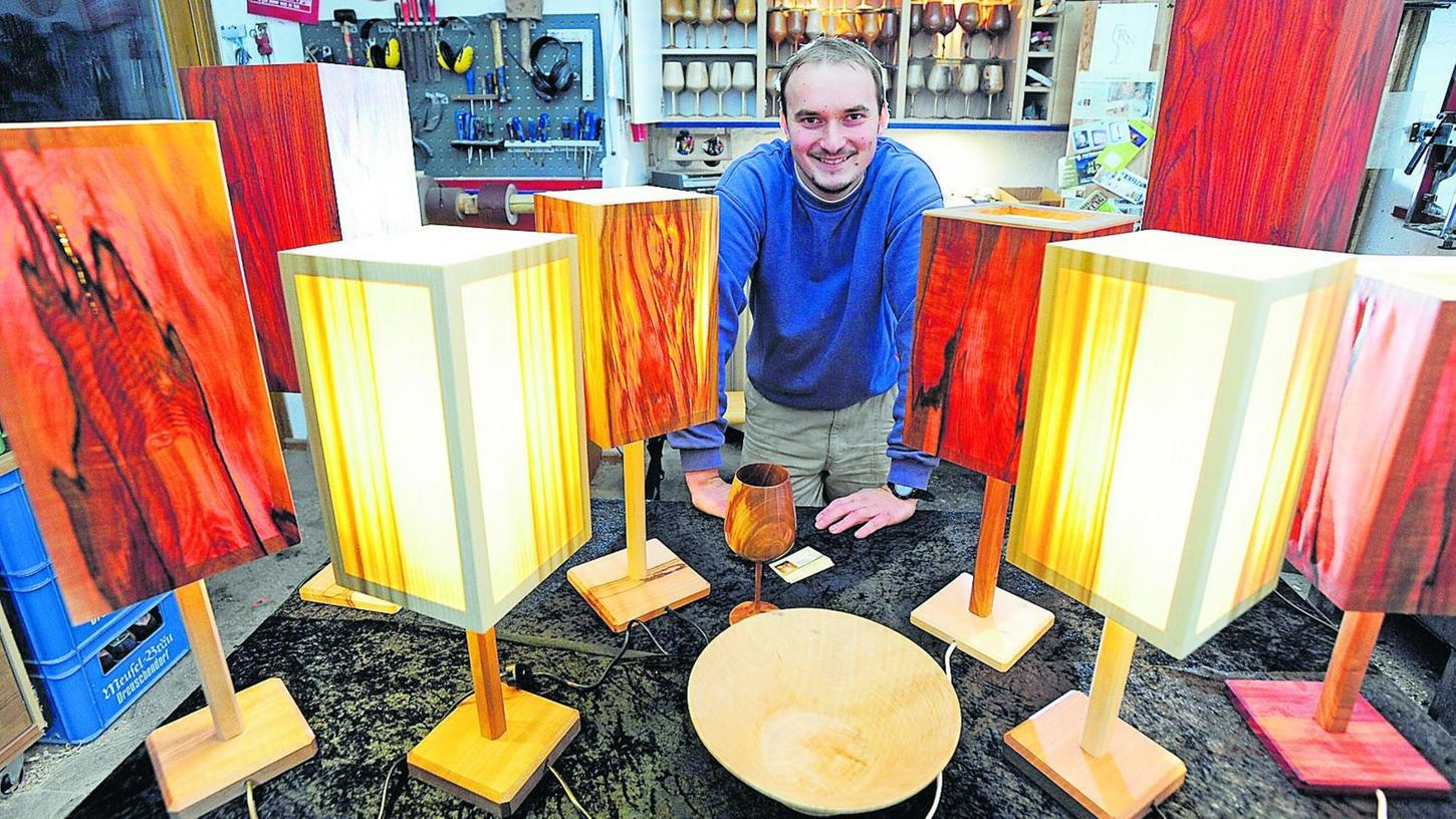 Ich geh’ mit meiner Holz-Laterne... Ich geh’ mit meiner Holz-Laterne...