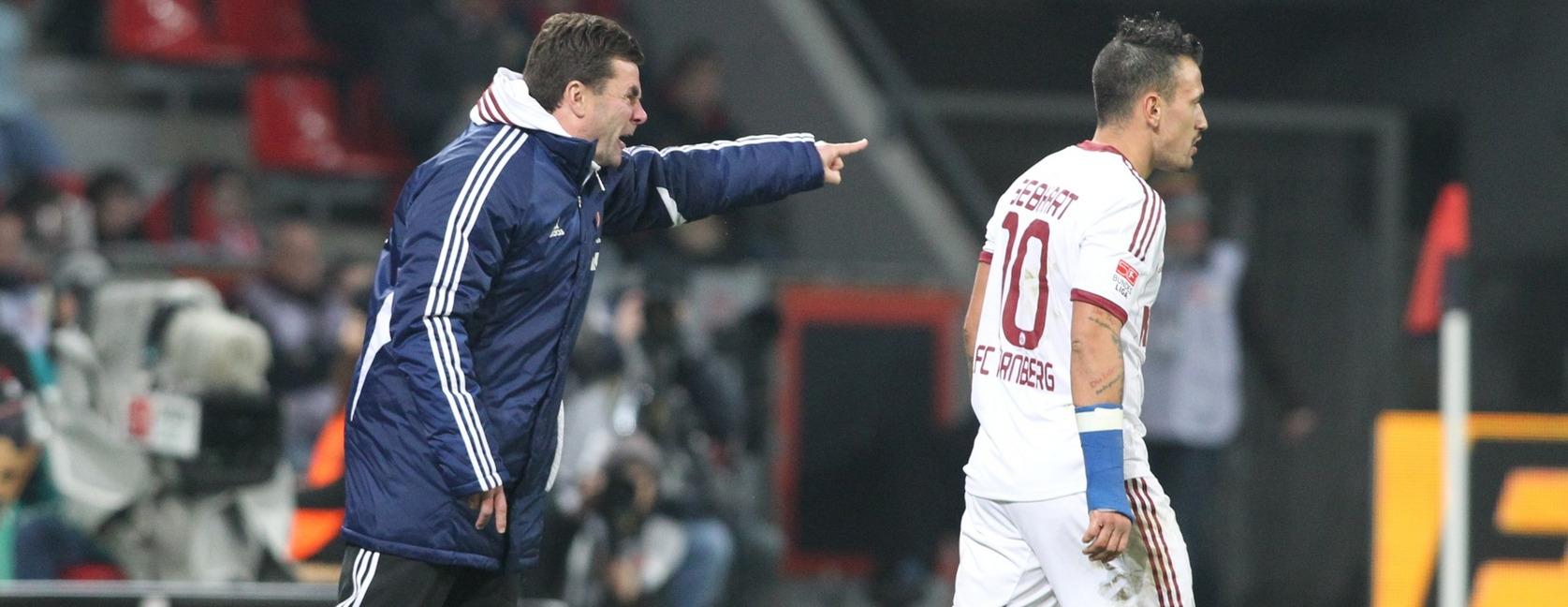 Dieter Hecking erwartet gegen Düsseldorf mehr Mut zu Eins-gegen-Eins-Situationen von seinen Offensivspielern. Dieter Hecking erwartet gegen Düsseldorf mehr Mut zu Eins-gegen-Eins-Situationen von seinen Offensivspielern.