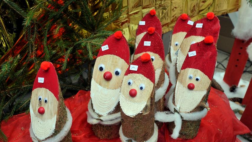 Beschaulicher Budenzauber: Weihnachtsmarkt in Mögeldorf