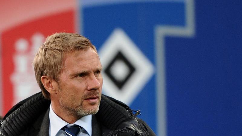 16. September 2013: Der ins Straucheln geratene Hamburger SV entlässt Thorsten Fink. Eine Woche später vermeldet der Verein die Verpflichtung von Bert van Marwijk.