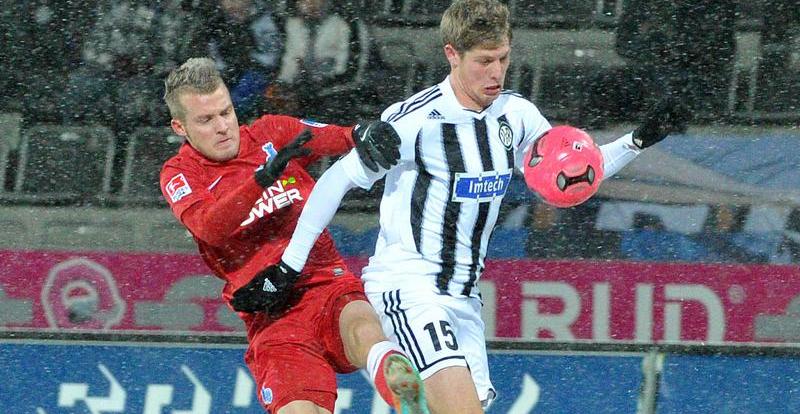 Könnte bald für Fürth auflaufen: Daniel Brosinski (links), dessen Vertrag beim MSV Duisburg ausläuft.