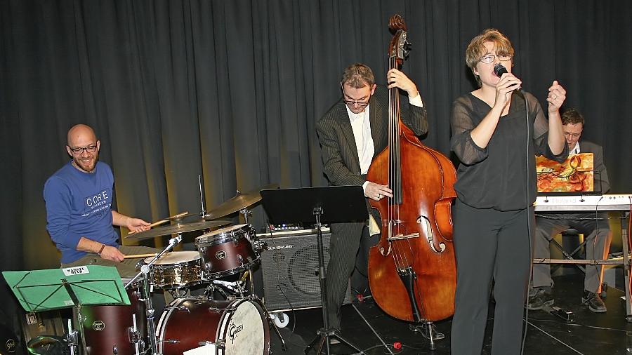 Wenn die Residenz zum verrauchten Jazzclub wird Wenn die Residenz zum verrauchten Jazzclub wird