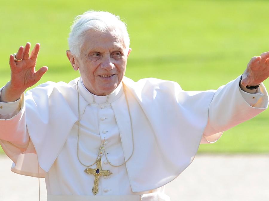 Altersrekord Benedikt Ist Der Alteste Papst Politik Nordbayern De