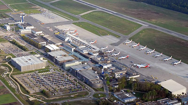 Gleich zwei Flugzeuge an einem Tag brachten die Routine am Nürnberger Flughafen durcheinander.