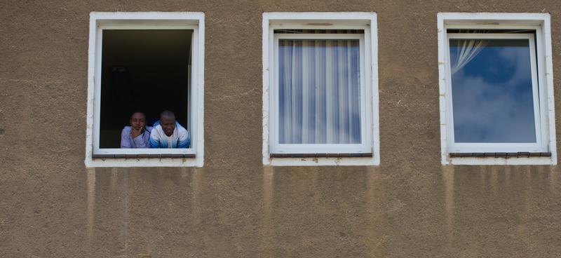 Einige Jugendliche kommen in Kinderheimen unter. Werden sie volljährig, müssen sie in Asylbewerberheime umziehen.