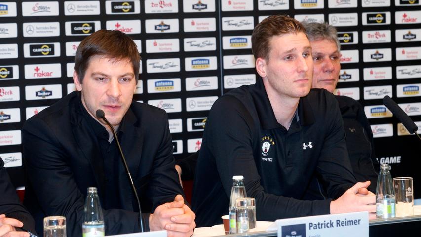 Die Team-Kapitäne (von links) Patrick Reimer (Ice Tigers) und André Rankel (Eisbären Berlin) freuen sich beide auf das Open-Air-Spiel. "Das ist auf jeden Fall was Besonderes", sagte André Rankel.