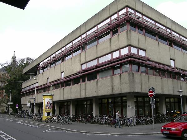 Erlangens Universitäts-Bibliothek ist neu gewandet