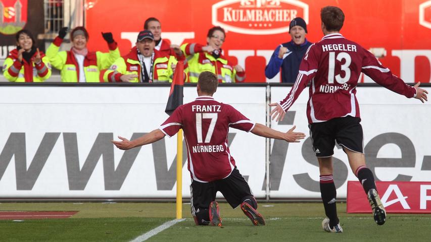 Im Oktober 2010 demonstriert der Club seine damalige Stärke auf eigenem Platz, feiert gegen Wolfsburg den dritten Heimsieg in Serie. Zum Matchwinner avanciert Ilkay Gündogan: Acht Stunden vor seinem 20. Geburtstag beschenkt er sich durch das 1:0 selbst. Beim 2:1 legt er Mike Frantz auf, der den Siegtreffer im Anschluss gut gelaunt zelebriert.