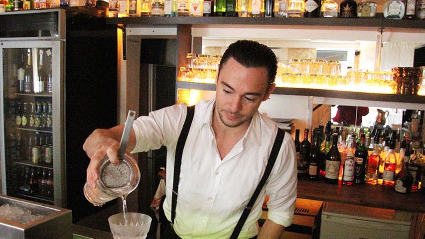 Die Vintage Bar in St. Sebald hat Kultstatus erlangt. Betreiber Gerhard Päch haucht fast vergessenen Cocktail-Rezepturen hier neues Leben ein. 87 Stimmen gingen an die Bar.