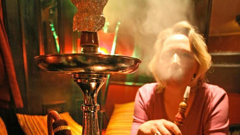 Nicht nur in Fürth, auch andernorts wurden in Shisha-Bars hohe Kohlenmonoxid-Konzentrationen gemessen.