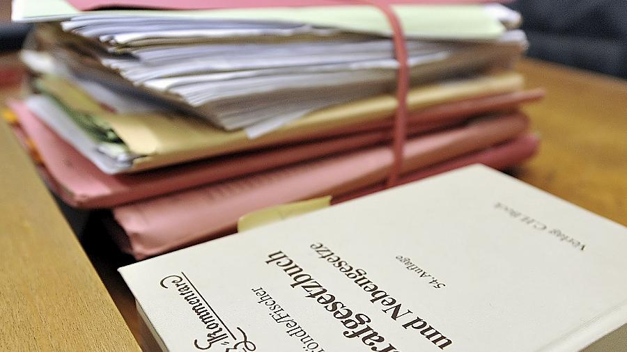 Vertrauliche Dokumente der Marktgemeinde Pretzfeld sind im Kinderhort aufgetaucht - als Schmierpapier. Vertrauliche Dokumente der Marktgemeinde Pretzfeld sind im Kinderhort aufgetaucht - als Schmierpapier.