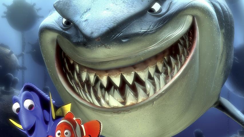 ...Nemo. In dem Kinofilm "Findet Nemo" meistert der kleine Fisch mit seinen Freunden jede Menge Gefahren. Nemo ist seinem realen Artgenossen - dem Clownfisch - nachempfunden und sieht ihm verblüffend ähnlich. Farblich nicht ganz so auffallend,...