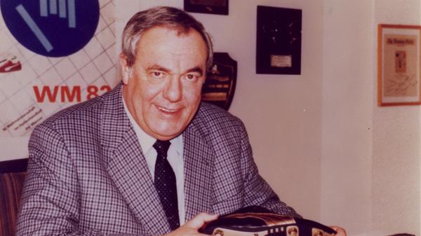Armin A. Dassler, Sohn des Firmengründers Rudolf Dassler, erfindet 1982 die Puma Duoflex-Sohle, mit denen Leichtathleten Weltrekorde aufstellen.
