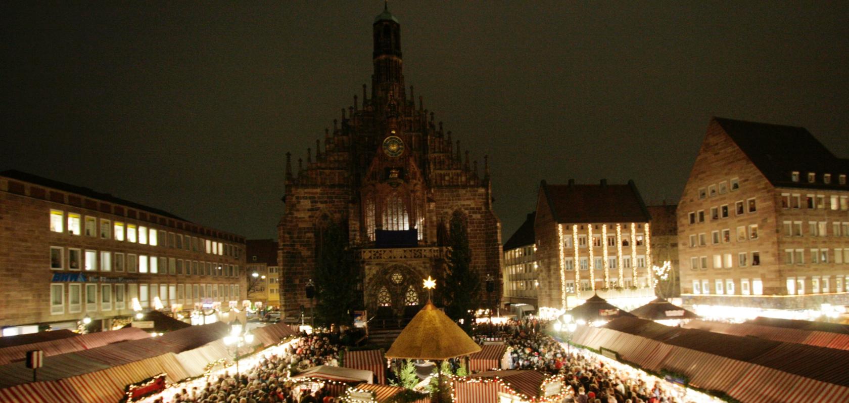 Nach Ansicht der Stadt der "denkbar ungeeignetste Ort" für eine Fußballübertragung: Der Nürnberger Christkindlesmarkt.