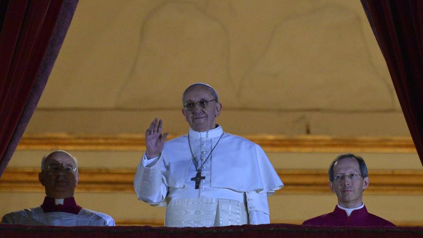 Jorge Mario Bergoglio nahm als erster Papst überhaupt den lateinischen Papstnamen Franziskus an.