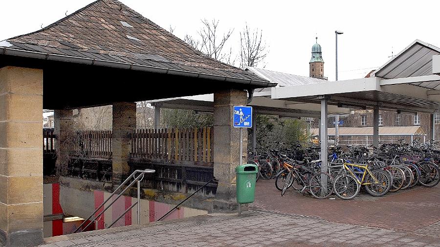 Erlangen will Extra-Zugang zum neuen Bahnsteig Erlangen will Extra-Zugang zum neuen Bahnsteig