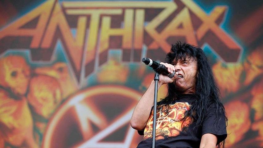 Platz 10: Anthrax. Ebenfalls prägend für das Genre des Thrash Metals waren auch die lauten Klänge der us-amerikanischen Band Anthrax. 2004 und 2012 rockten Joey Belladonna (im Bild) und seine Bandkollegen bei RIP ab.