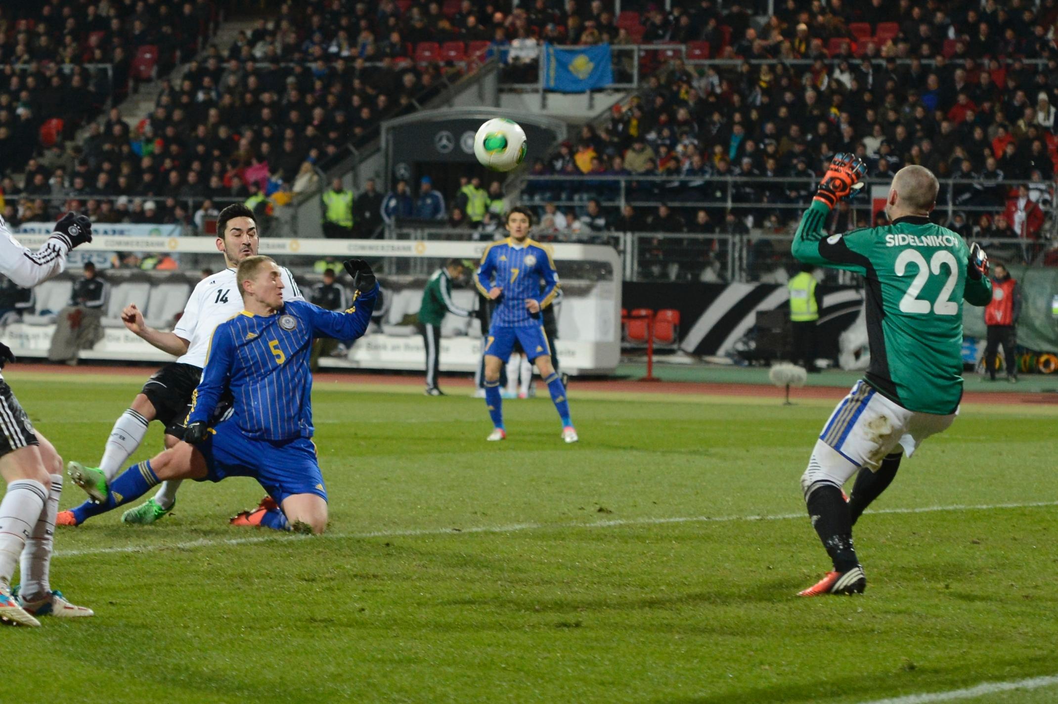 Gundogan Traf Beim Deutschen 4 1 Sieg Gegen Kasachstan Nurnberg Nordbayern De