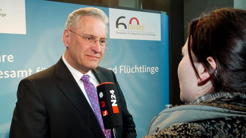 Auch Bayerns Innenminister Joachim Herrmann stellte sich den Fragen der Journalisten.