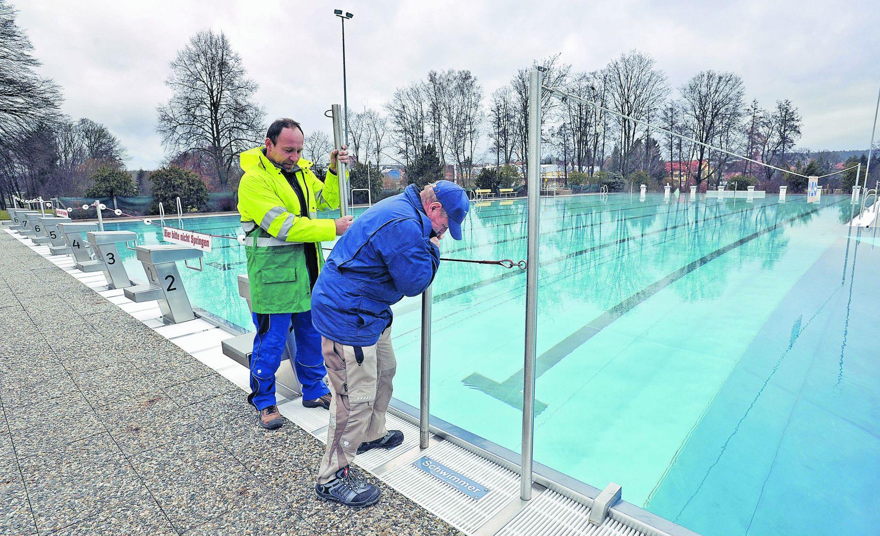 Frühstart im Freibad - Zirndorf | Nordbayern