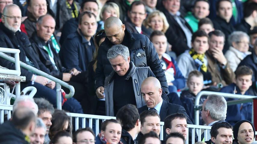 José Mourinho bekommt den schon nicht mehr mit, der Madrid-Trainer verlässt das Stadion bereits Mitte der zweiten Halbzeit.