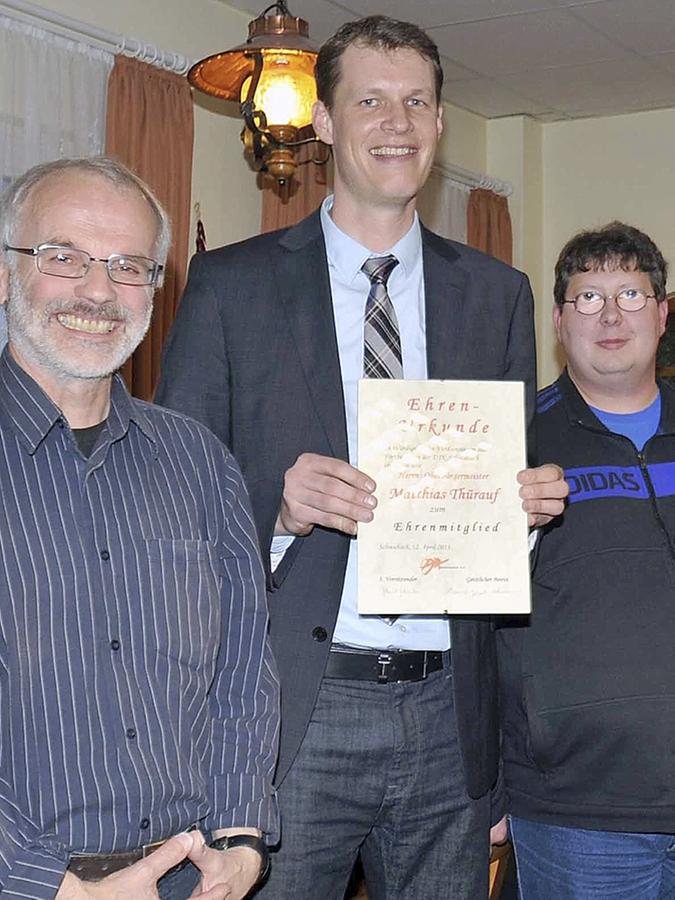 Matthias Thürauf ist nun Ehrenmitglied bei der DJK Nordbayern