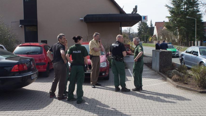 Banküberfall in Buchenbühl: Täter fliehen unerkannt