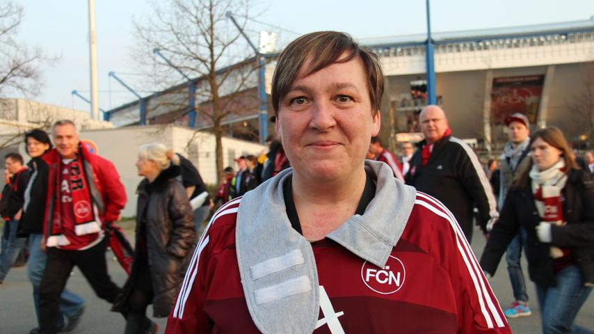 Ina Müller (41) hat dem Franken-Derby lange entgegen gefiebert, umso enttäuschender ist für sie das Ergebnis: "Das Spiel war total schlecht. Dem Club hat die Passgenauigkeit gefehlt."