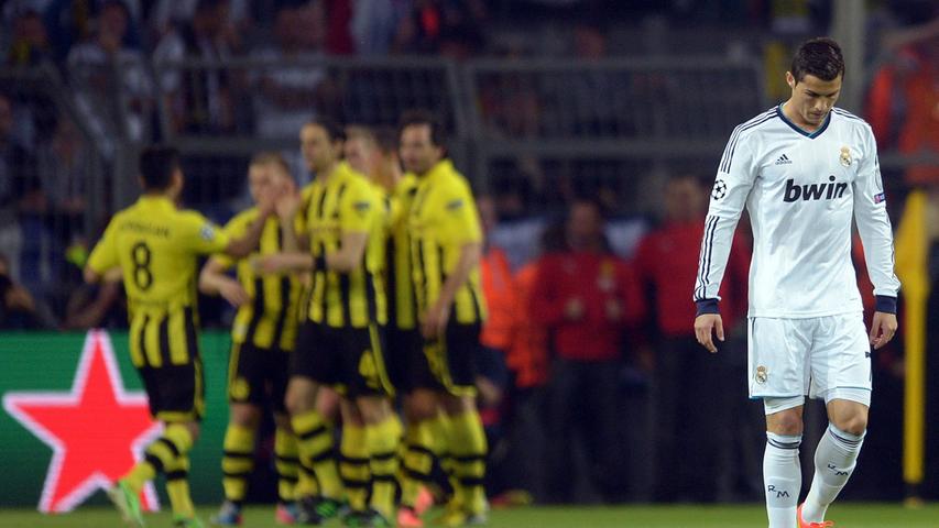 France Football: "Lewandowski zermalmt Madrid. Diesen Abend wird Mourinho nicht so schnell vergessen".