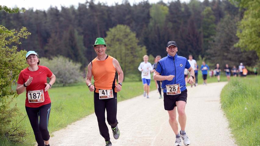 Bestens gelaunt traten die Teilnehmer entweder über 2,3 Kilometer, sechs Kilometer oder zehn Kilometer gegeneinander an.