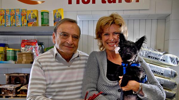 Als Präsidentin des Tierschutzvereins Nürnberg-Fürth engagiert sich Wöhrl auch für die Rechte von Tieren. Auf ihrer Homepage schreibt sie: