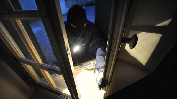 Einbruch Diebstahl Symbolbild