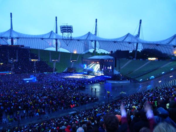 Depeche Mode in München: Musik für die nassen Massen
