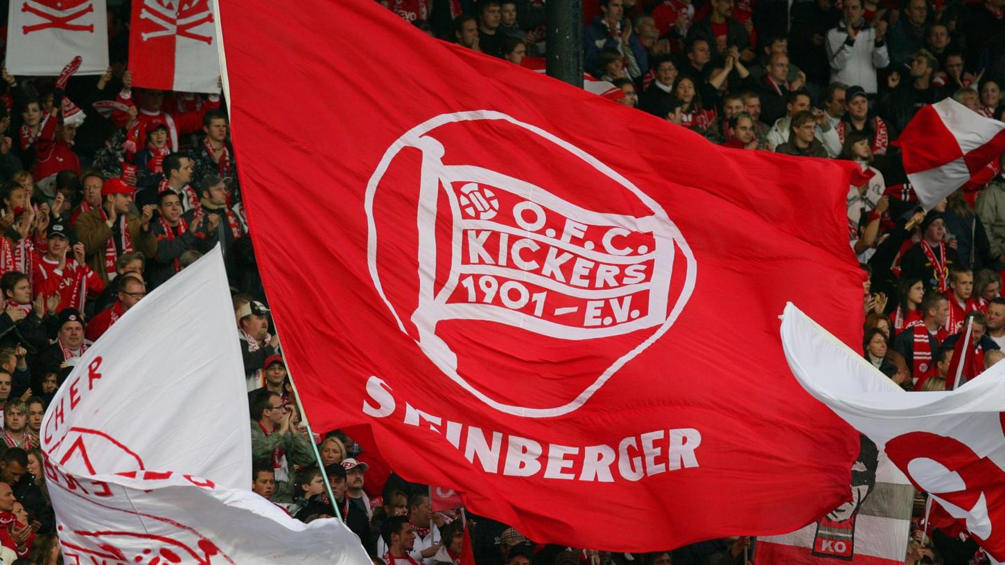 Die Offenbacher Kickers mobilisieren traditionell viele Fans.