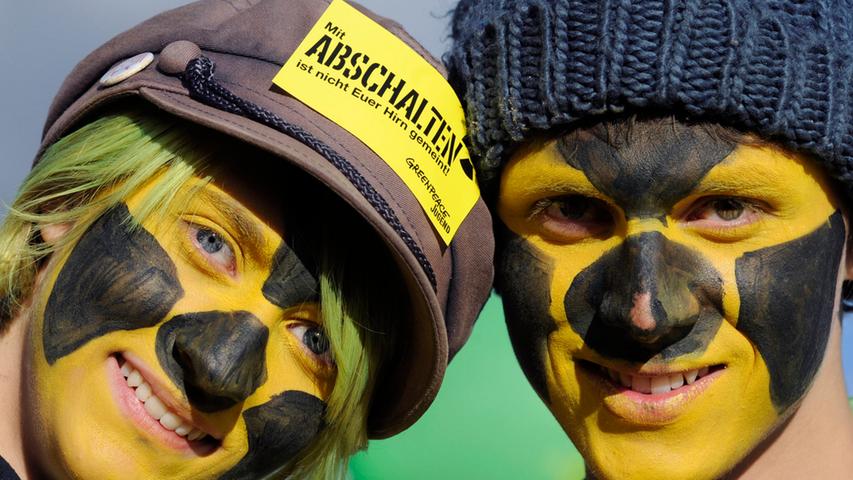 Bunte Proteste gegen den strahlenden Atommüll im Wendland
