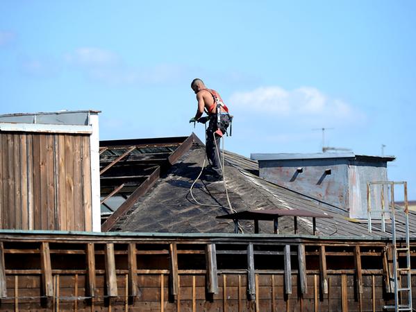 Fürther Park-Hotel: Rückbau des Festsaals beginnt