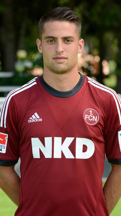 Robert Mak, Mittelfeld, Rückennummer 14, Geboren: 08.03.1991, Nation: Slowakei, im Verein seit 2010 (vorher: Manchester City)