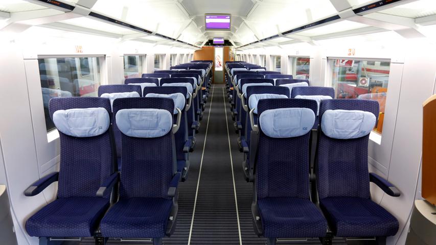 In über 900.000 Arbeitsstunden wurden die Innenräume der Züge komplett neu ausgestattet.