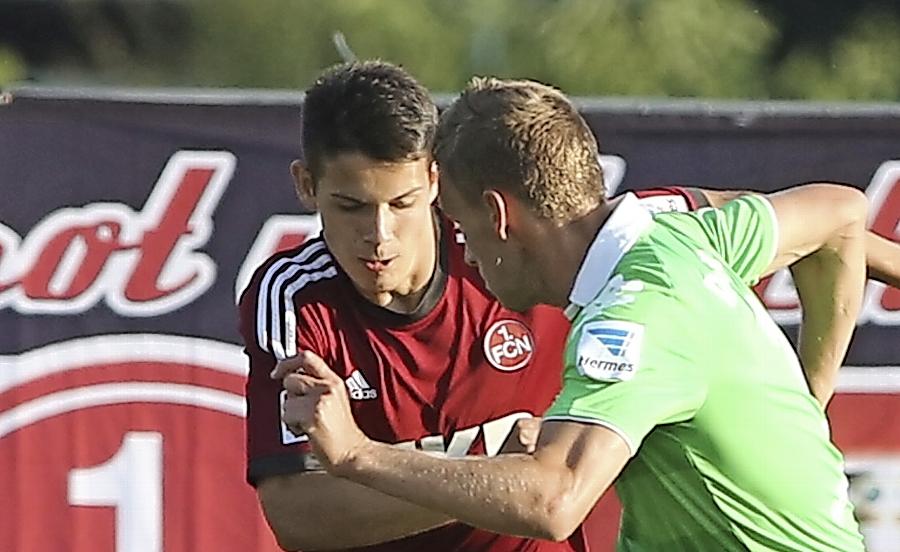 Durfte bislang nur in Testspielen für den Profi-Club ran: Mariusz Stepinski. Durfte bislang nur in Testspielen für den Profi-Club ran: Mariusz Stepinski.
